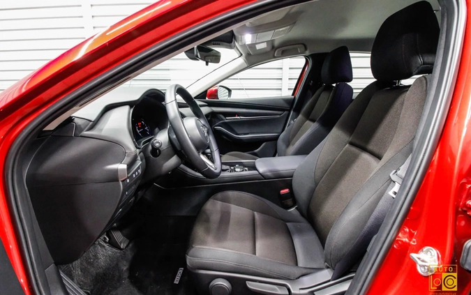 Mazda 3 cena 83333 przebieg: 14000, rok produkcji 2019 z Karpacz małe 529